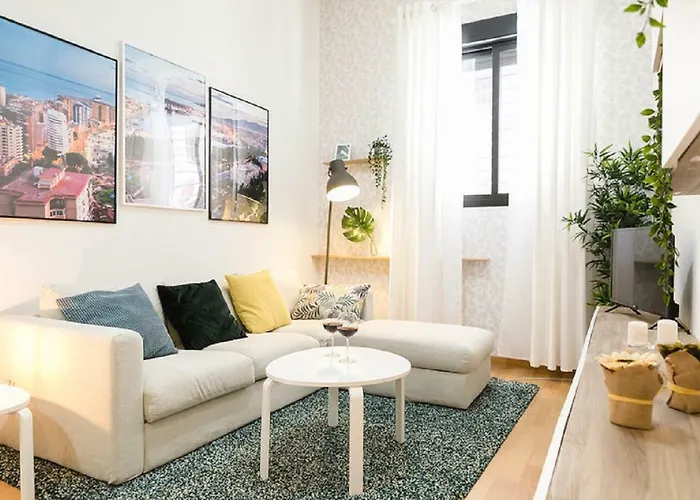 Family Patio&swimming Pool In Center Appartamento *